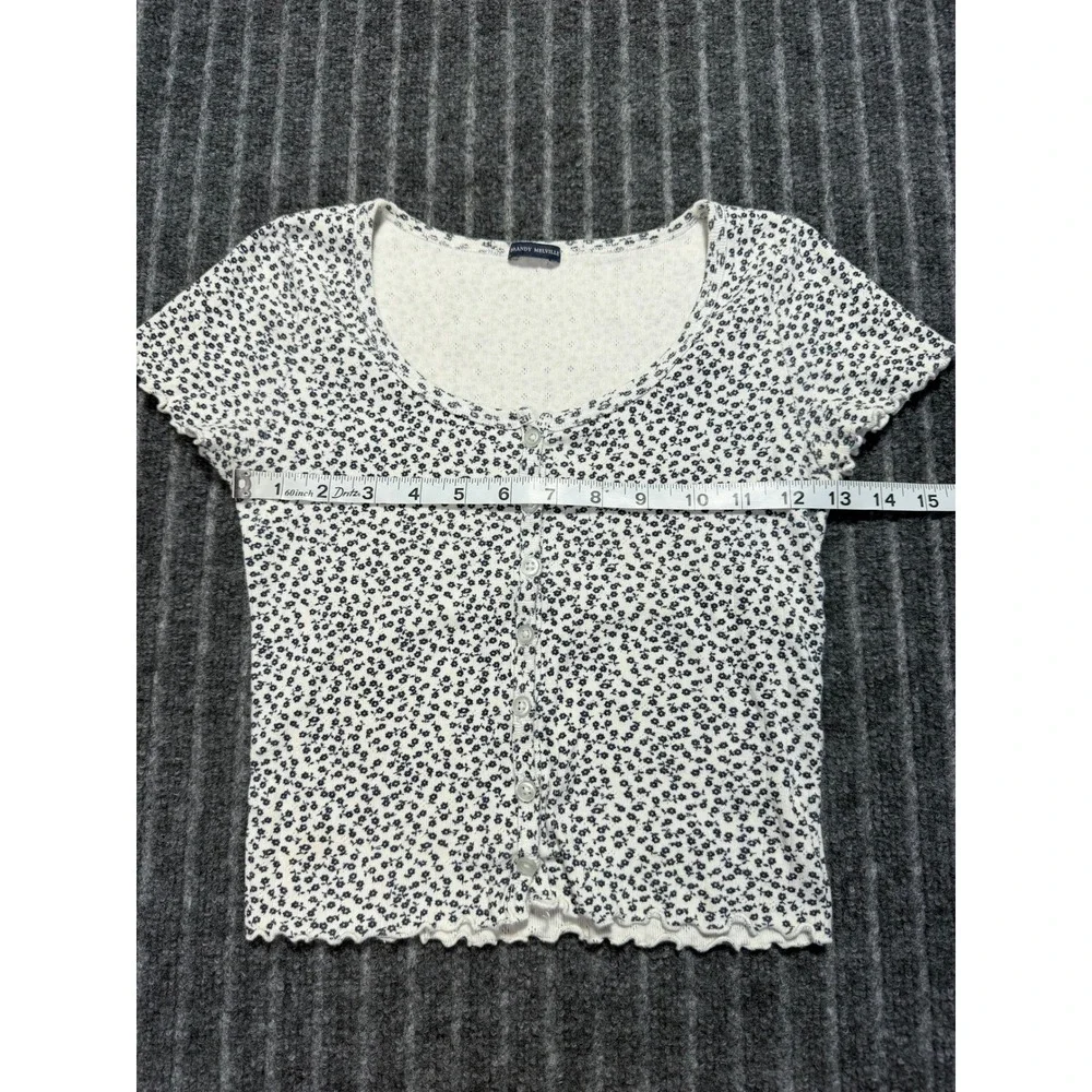 Brandy Melville Coquette Baby Tee XS Floral Dainty Casual‎ Y2K Summer